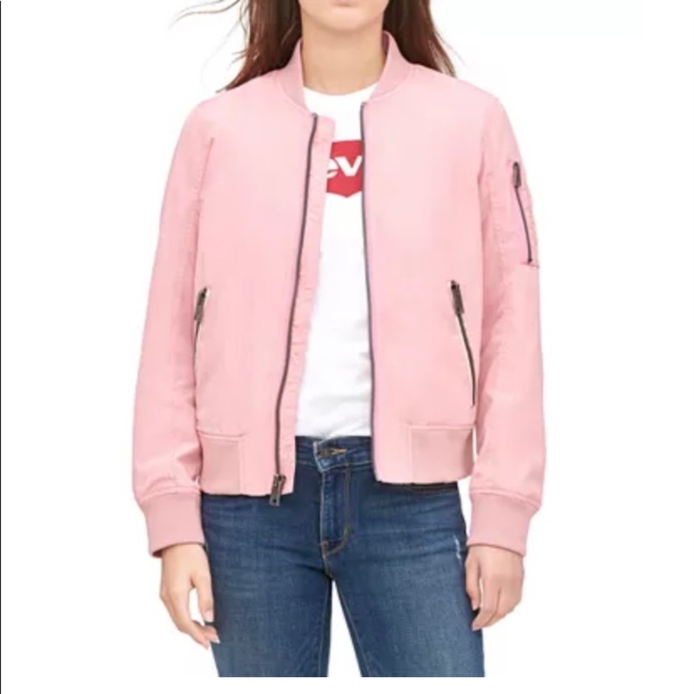 🤍NWOT! Levi’s Strauss Pink Bomber Jacket